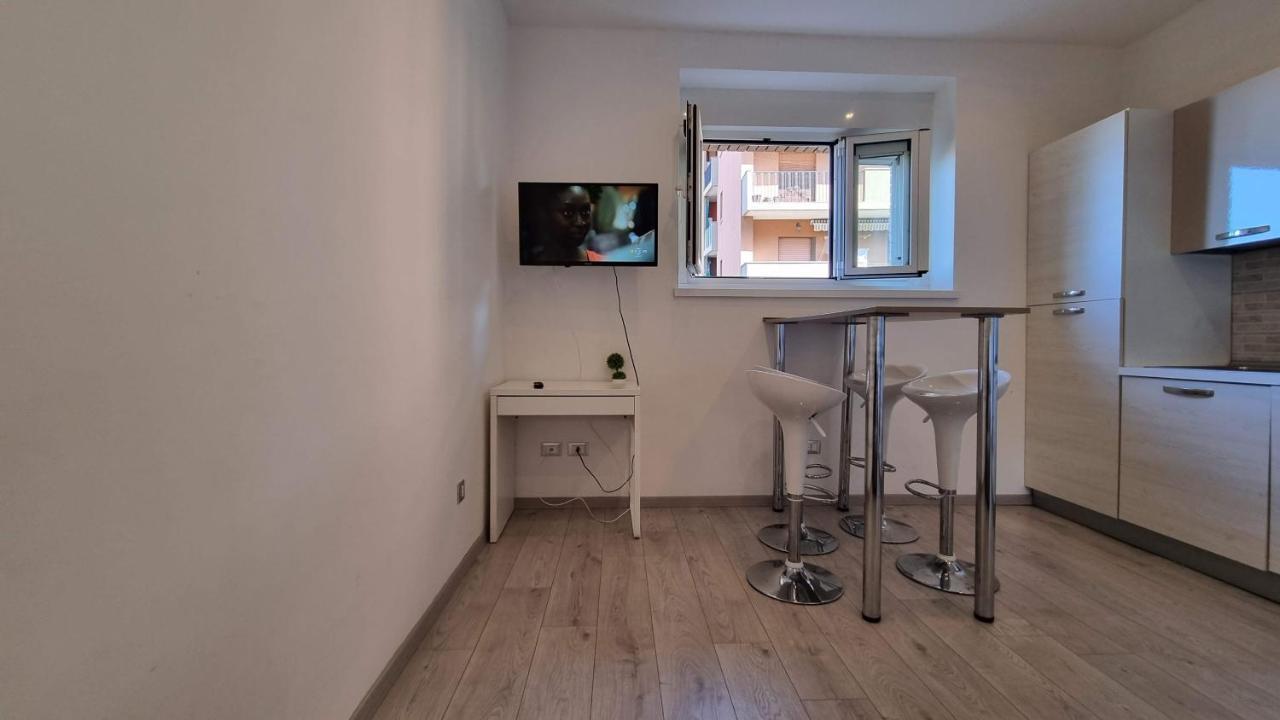 Apartament Crispi 85 - Air Conditioner - Teatro Rossetti Triest Zewnętrze zdjęcie
